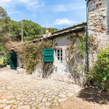 The Old Mill With Private Garden And Torrent
